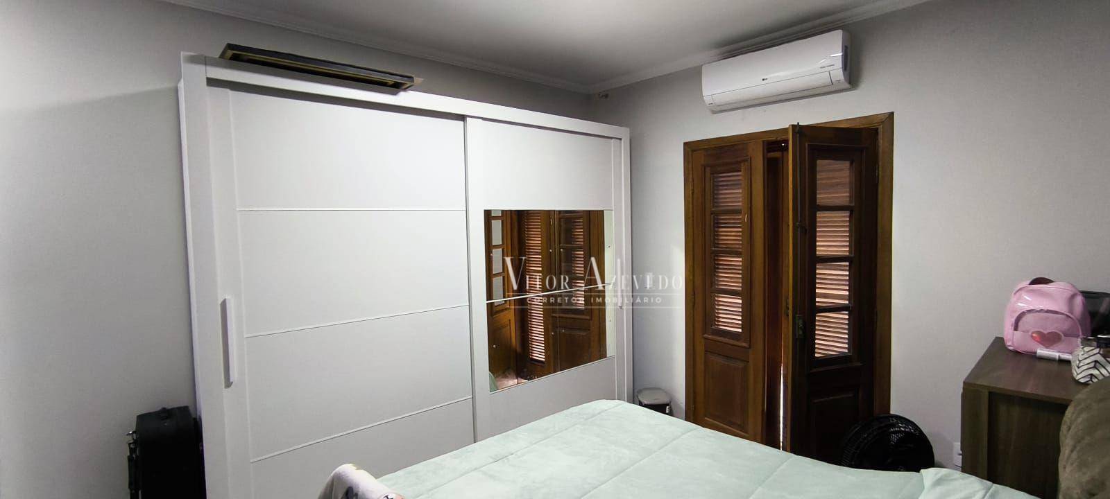 Casa à venda com 4 quartos, 180m² - Foto 12