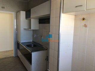 Apartamento à venda e aluguel com 2 quartos, 63m² - Foto 11