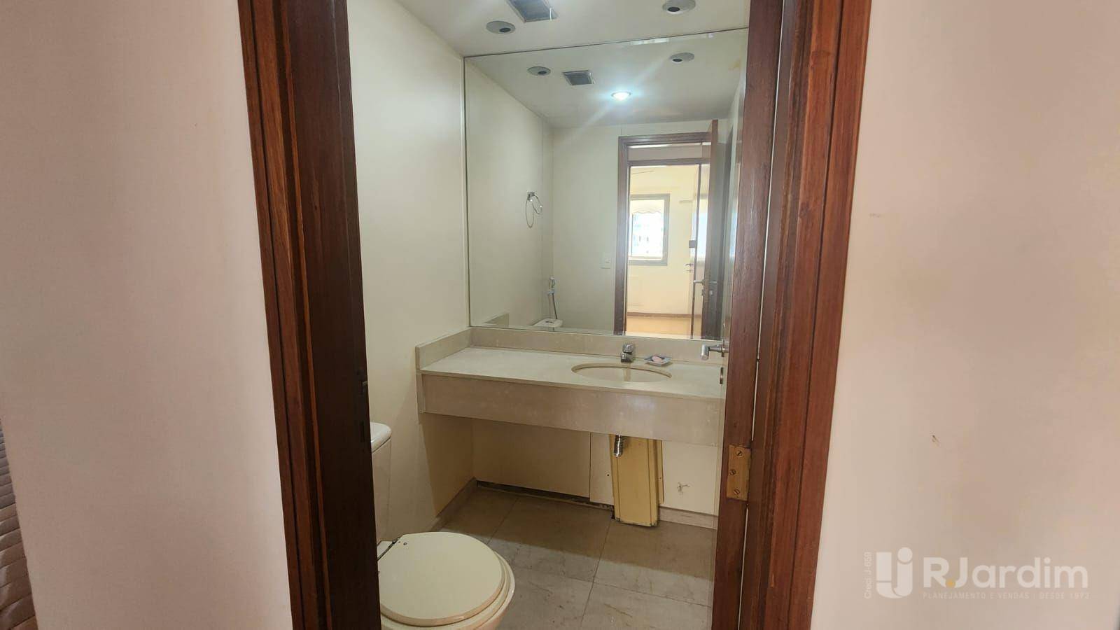 Apartamento para alugar com 3 quartos, 114m² - Foto 21