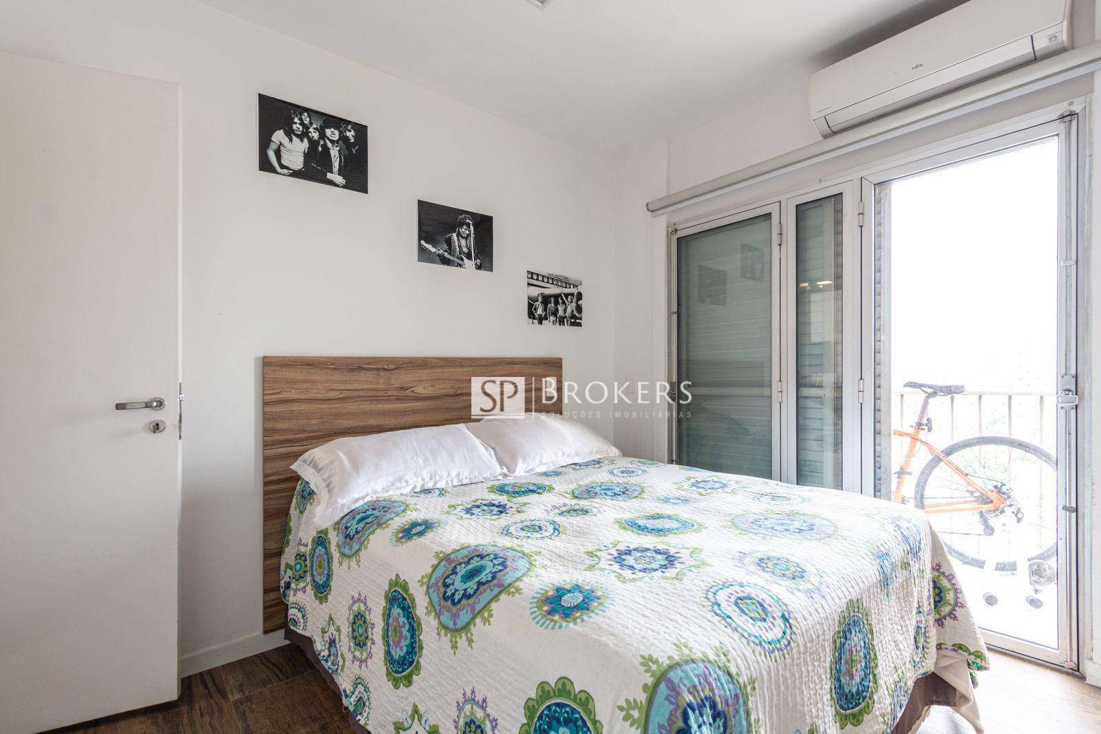 Apartamento à venda com 2 quartos, 70m² - Foto 23