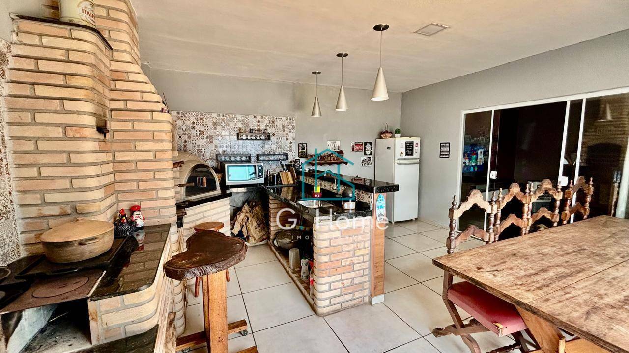 Casa à venda com 3 quartos, 207m² - Foto 9