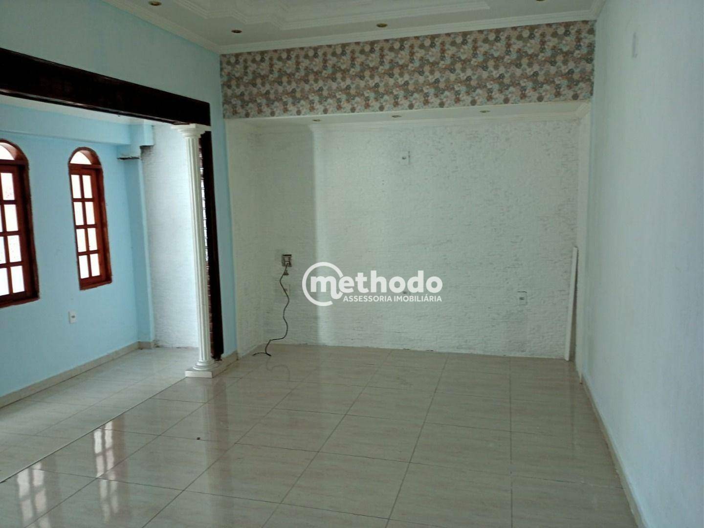 Casa à venda com 3 quartos, 135m² - Foto 2