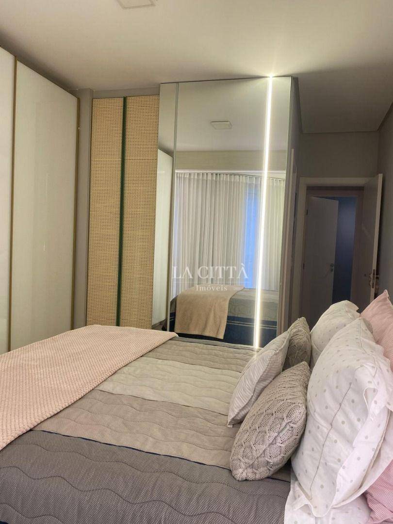 Apartamento à venda com 2 quartos, 80m² - Foto 17