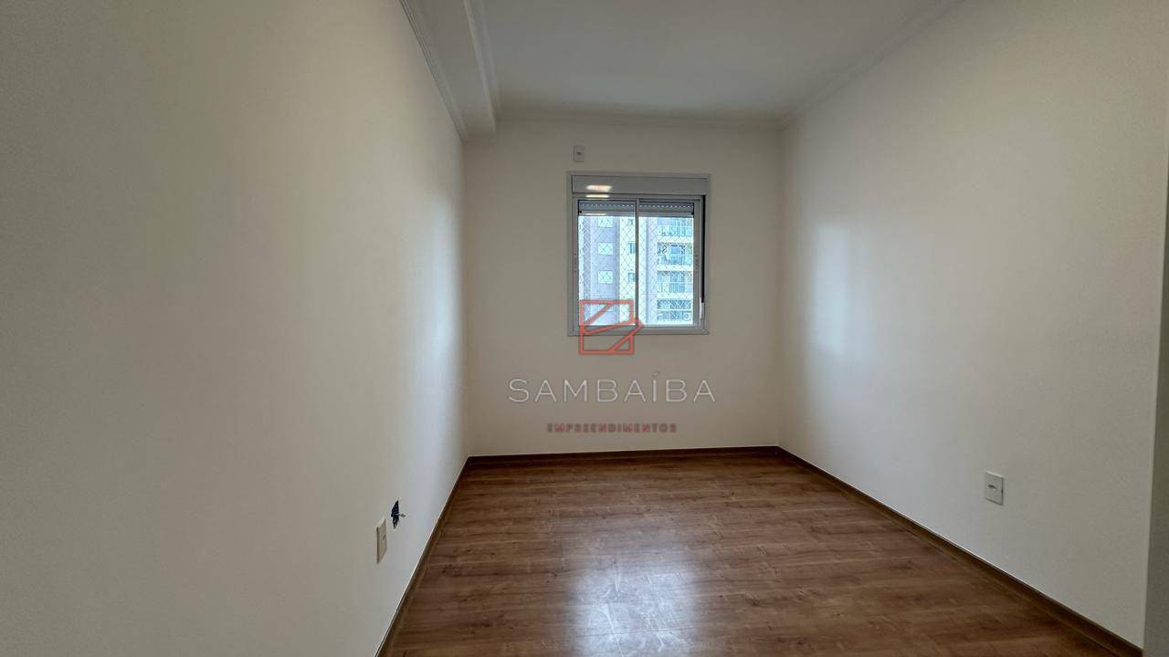 Apartamento para alugar com 3 quartos, 84m² - Foto 11