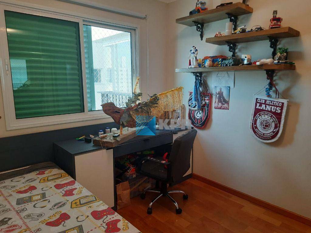 Apartamento à venda com 4 quartos, 190m² - Foto 14