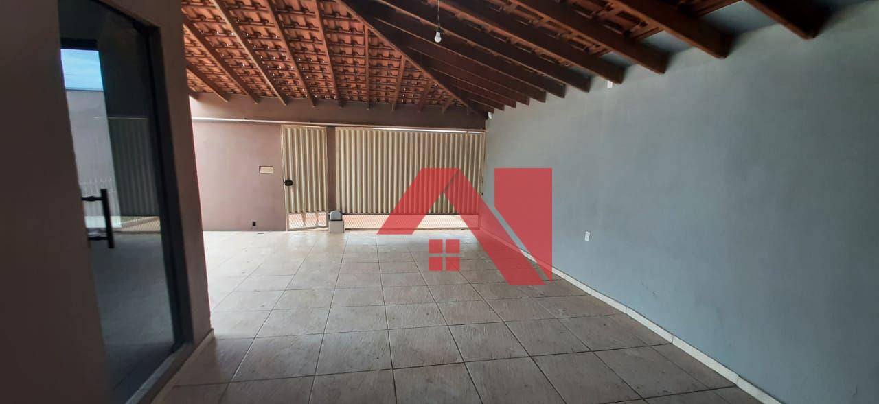 Casa à venda com 3 quartos, 150m² - Foto 16