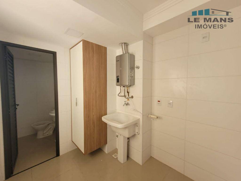 Apartamento à venda com 3 quartos, 98m² - Foto 4