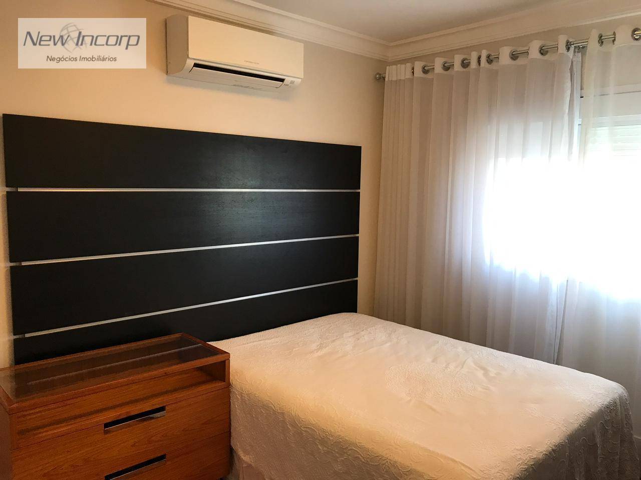 Apartamento à venda com 4 quartos, 334m² - Foto 14