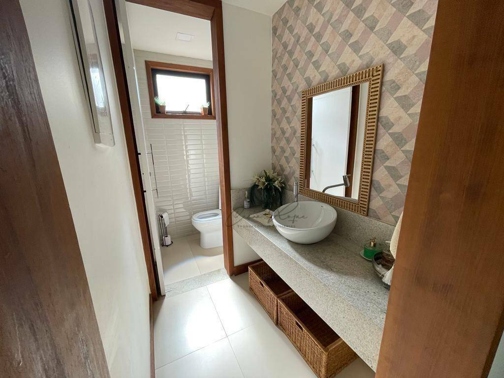 Casa à venda com 4 quartos, 300m² - Foto 6
