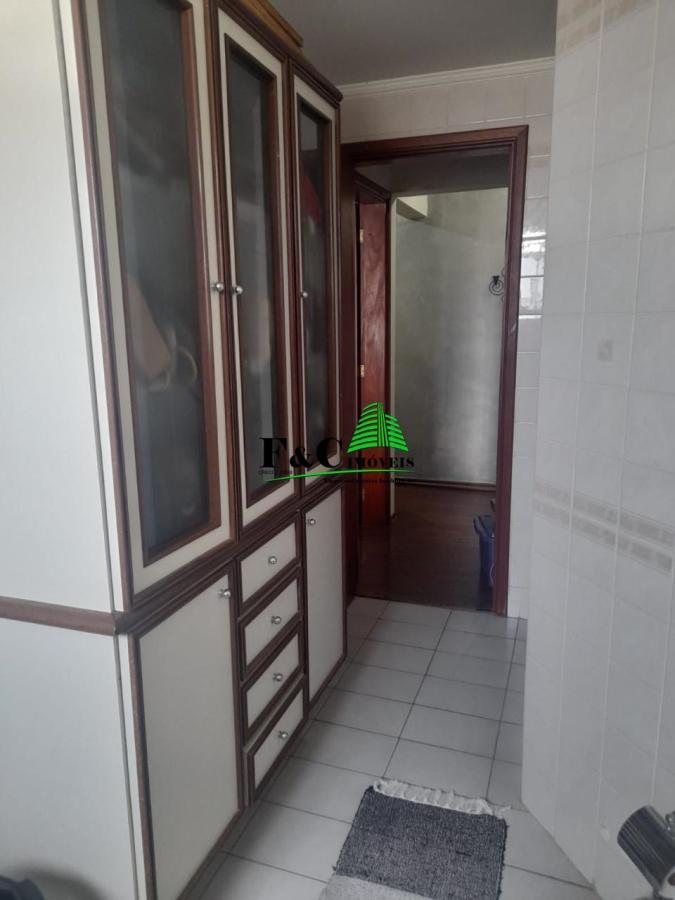 Apartamento à venda com 3 quartos, 129m² - Foto 18