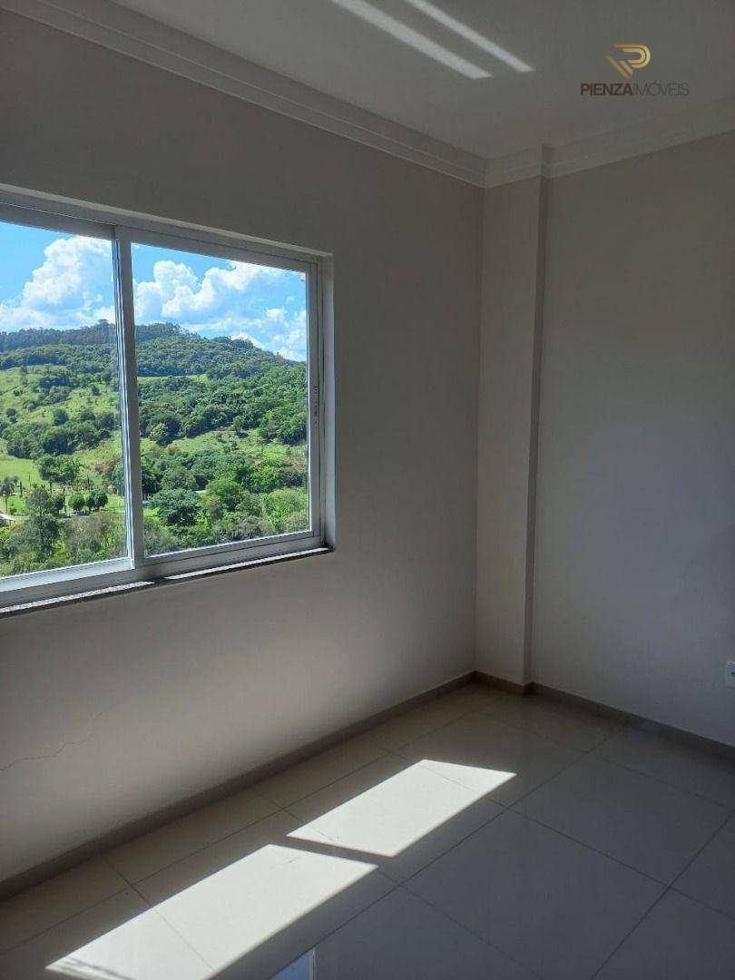 Apartamento à venda com 2 quartos, 118m² - Foto 3