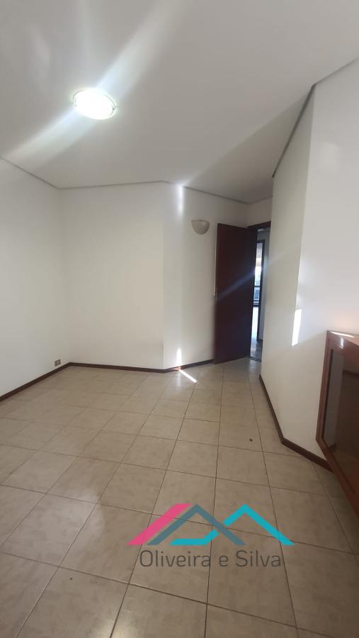 Apartamento à venda com 4 quartos, 179m² - Foto 8