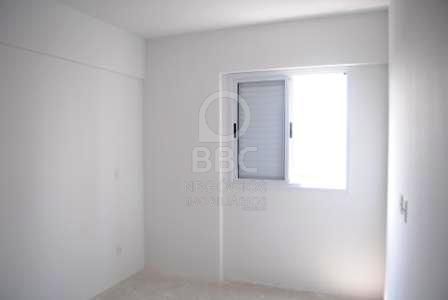 Apartamento à venda com 3 quartos, 83m² - Foto 9