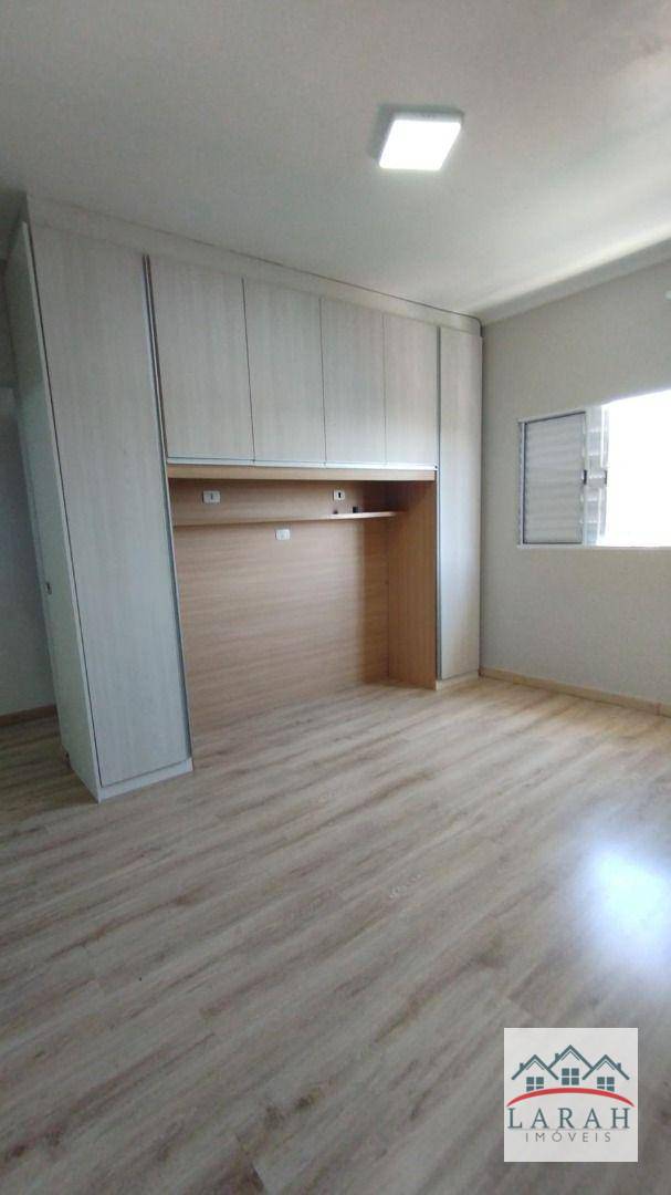 Casa para alugar com 3 quartos, 200m² - Foto 18