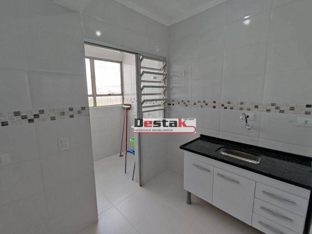 Apartamento à venda com 2 quartos, 58m² - Foto 19