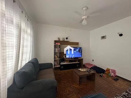 Casa, 2 quartos, 142 m² - Foto 1