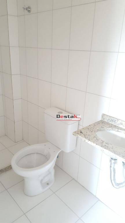 Apartamento à venda com 2 quartos, 69m² - Foto 10