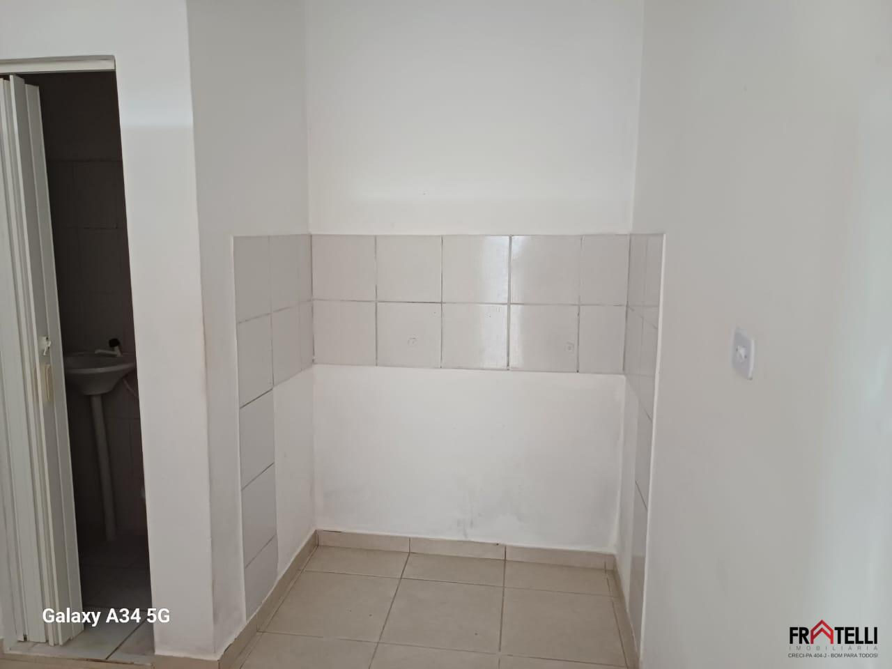 Casa à venda com 4 quartos, 108m² - Foto 17