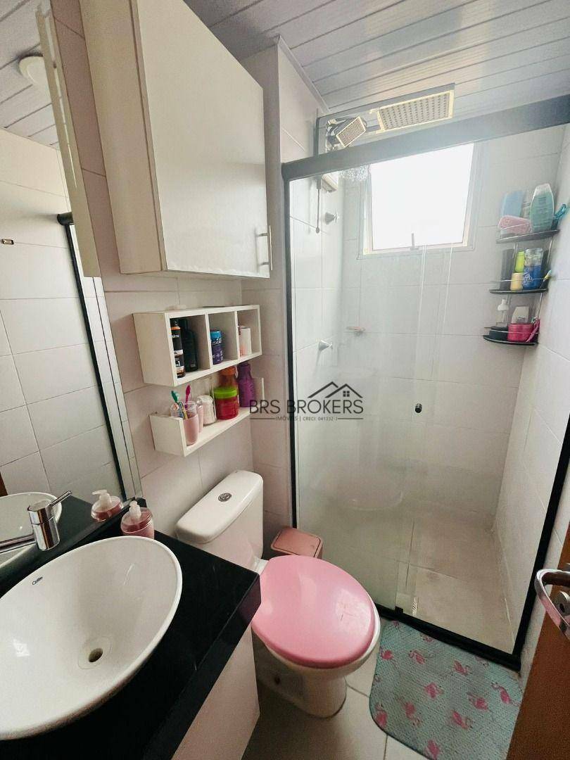 Apartamento à venda com 2 quartos, 60m² - Foto 32