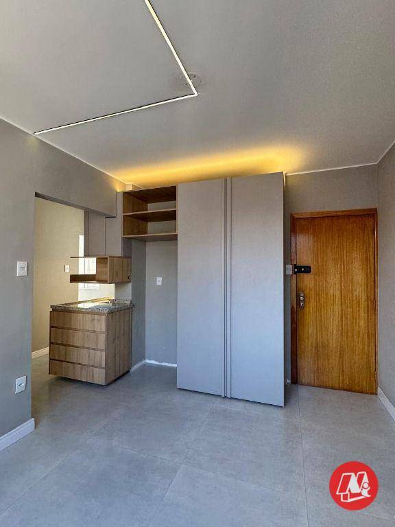 Apartamento à venda com 1 quarto, 35m² - Foto 4