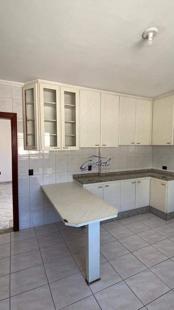 Apartamento à venda com 3 quartos, 130m² - Foto 13