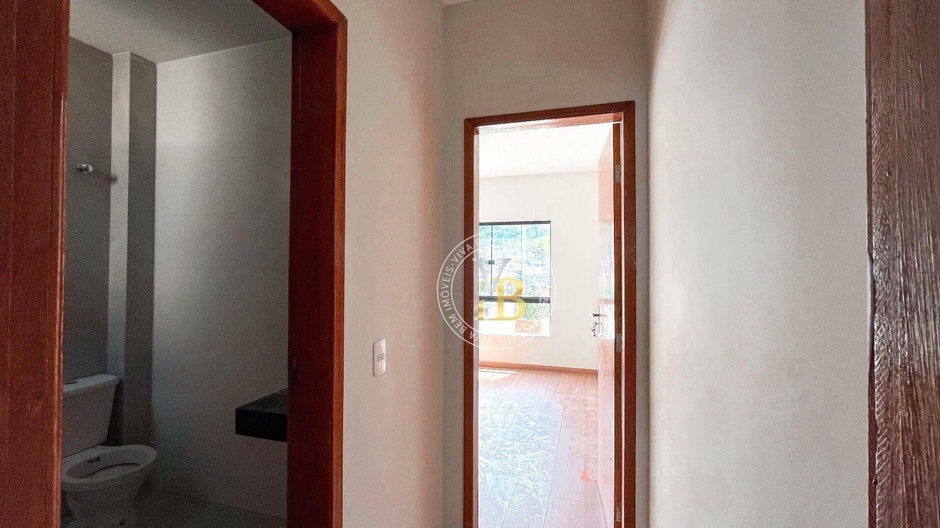 Casa à venda com 2 quartos, 70m² - Foto 14