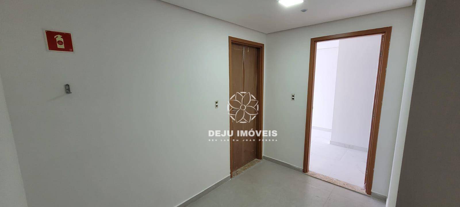 Apartamento à venda com 2 quartos, 62m² - Foto 14