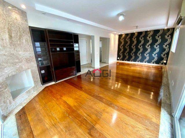 Apartamento à venda com 3 quartos, 152m² - Foto 1