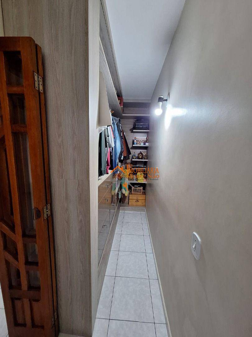 Sobrado à venda com 3 quartos, 214m² - Foto 13