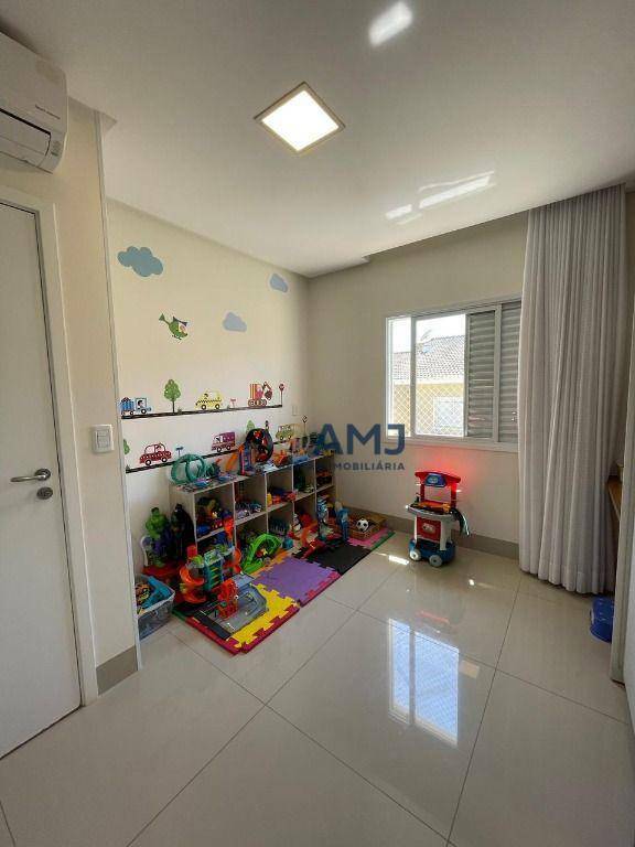 Sobrado à venda com 3 quartos, 206m² - Foto 4