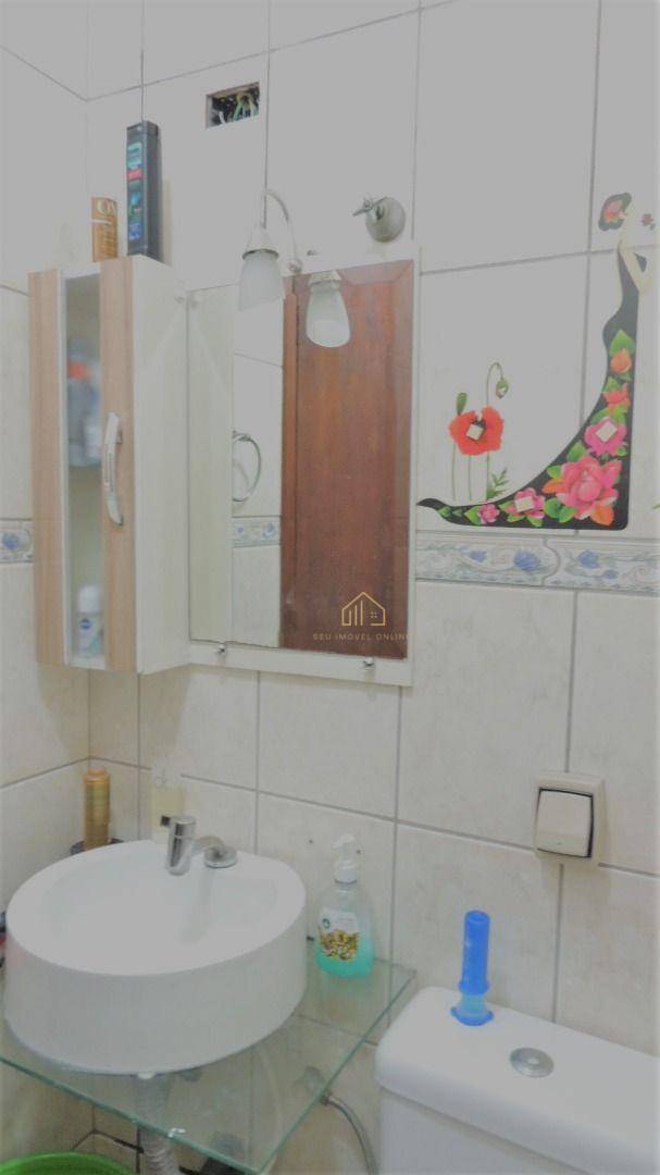 Sobrado à venda e aluguel com 4 quartos, 180m² - Foto 47