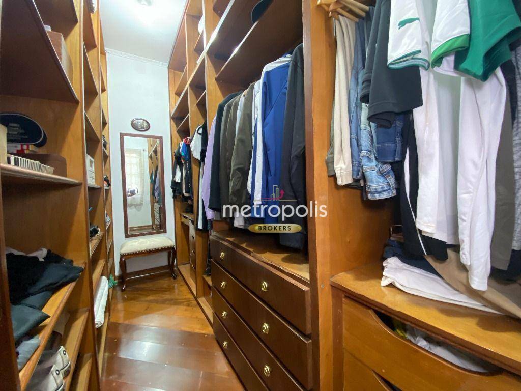 Sobrado à venda com 4 quartos, 255m² - Foto 47