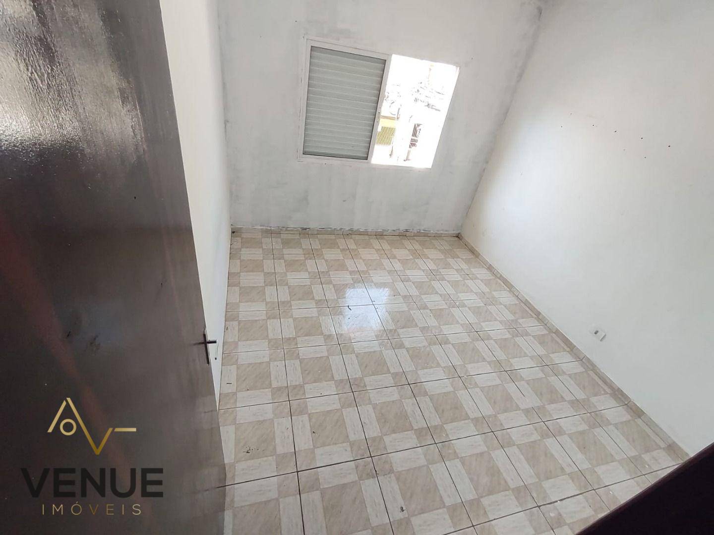 Sobrado à venda com 2 quartos, 68m² - Foto 13