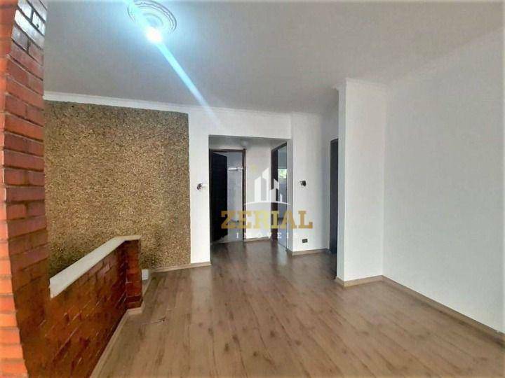 Sobrado à venda com 3 quartos, 228m² - Foto 3