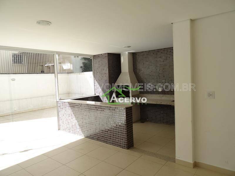 Apartamento à venda com 4 quartos, 256m² - Foto 6