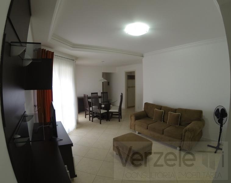 Apartamento à venda com 3 quartos, 127m² - Foto 2