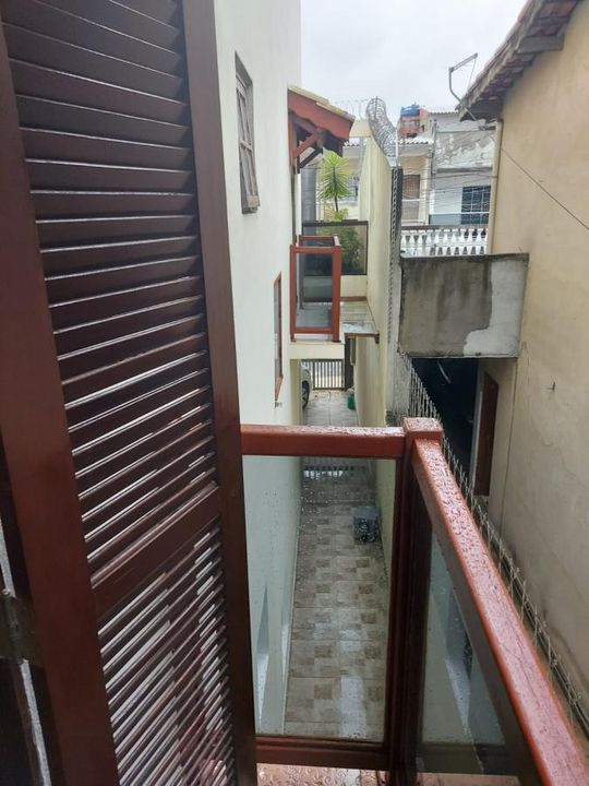 Casa à venda com 3 quartos, 200m² - Foto 14