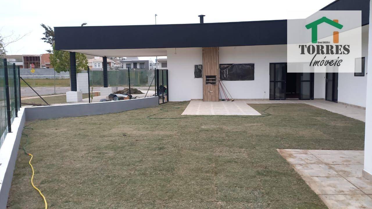 Casa de Condomínio à venda com 4 quartos, 238m² - Foto 19