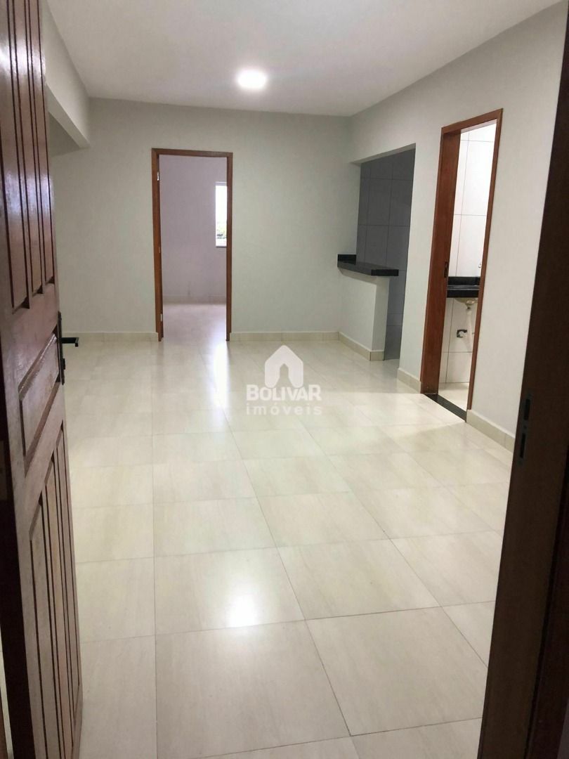 Apartamento para alugar com 2 quartos, 80m² - Foto 5