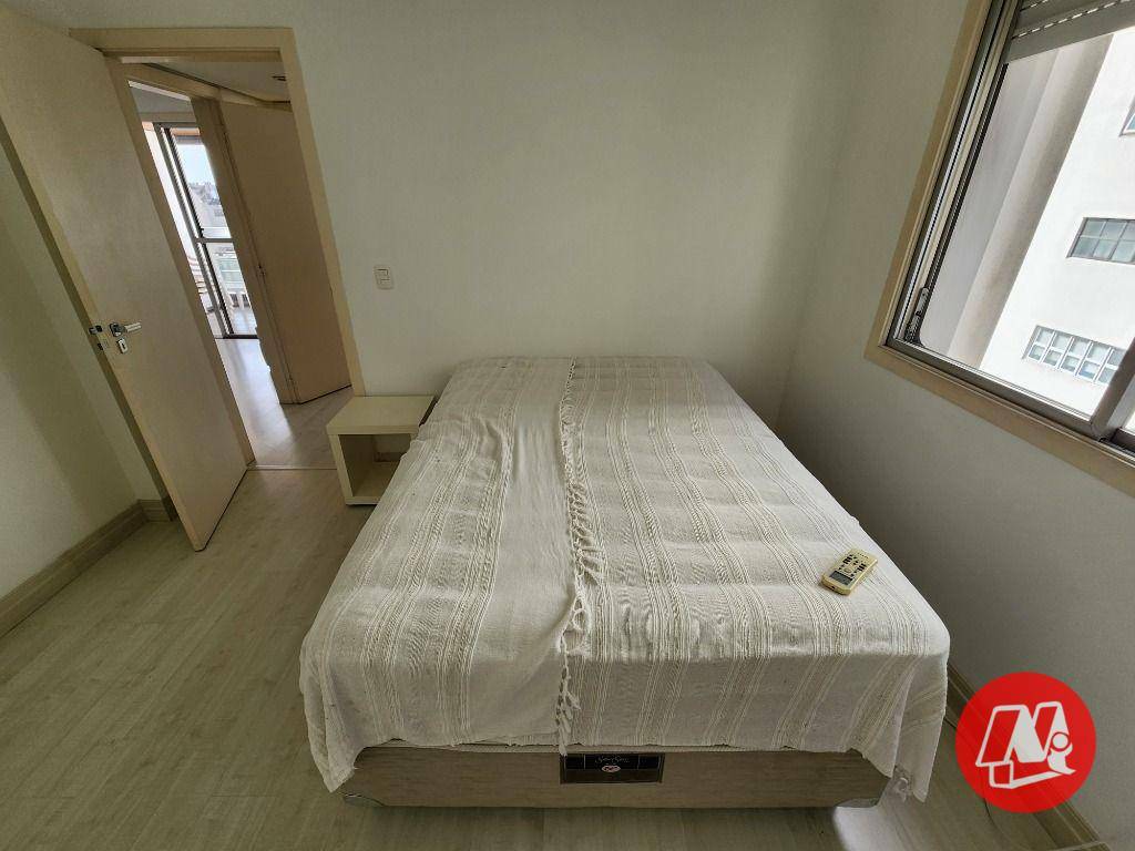 Apartamento à venda com 2 quartos, 78m² - Foto 19