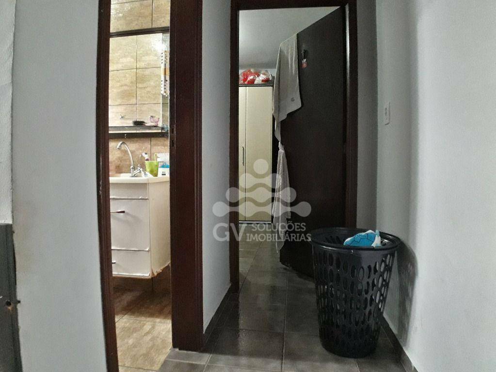 Casa à venda com 3 quartos, 235m² - Foto 36