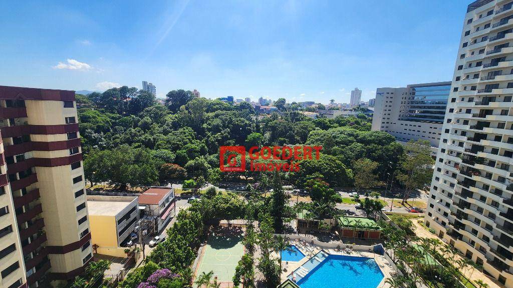 Apartamento para alugar com 3 quartos, 168m² - Foto 10