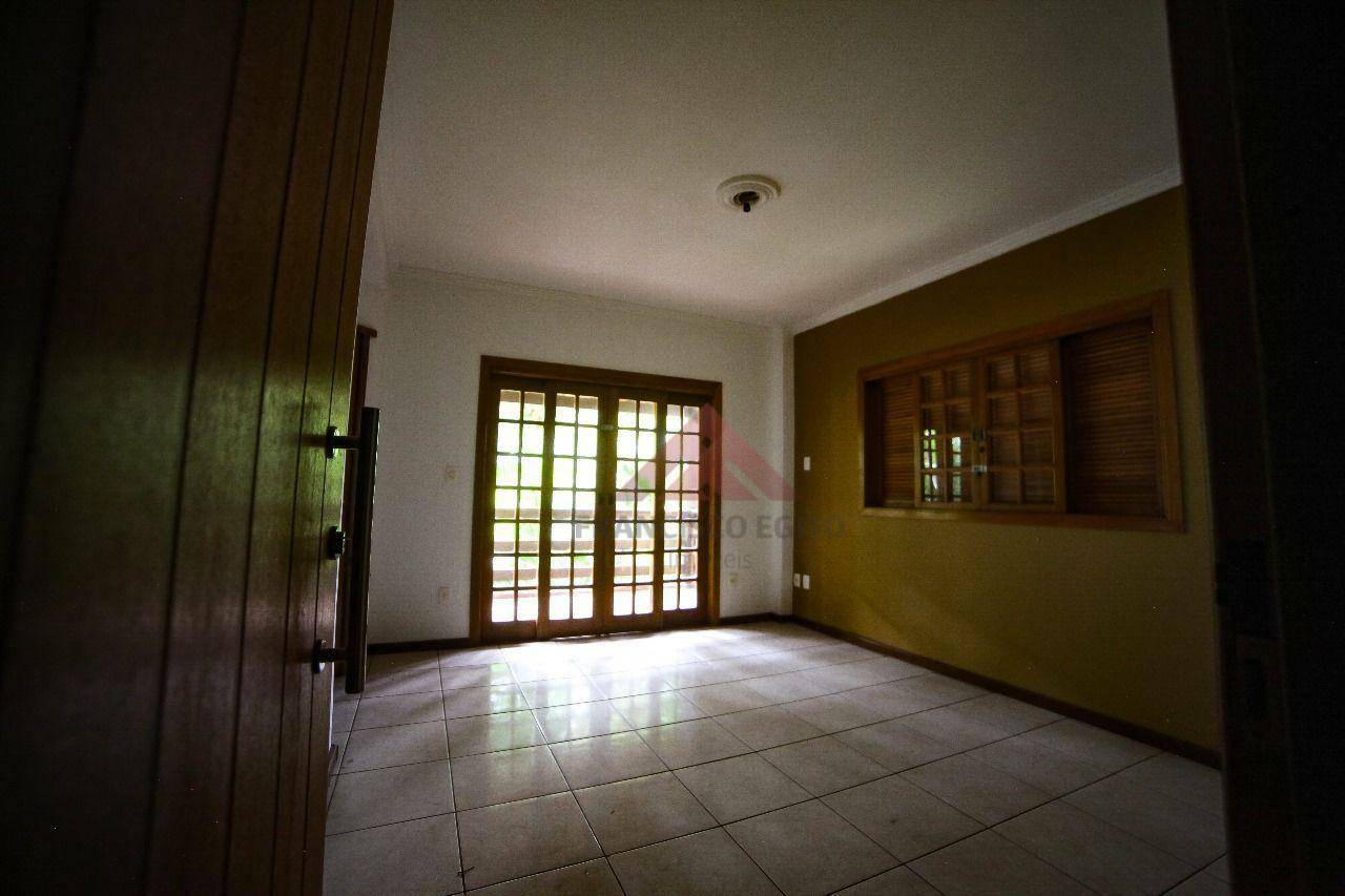 Casa de Condomínio à venda com 7 quartos, 412m² - Foto 31