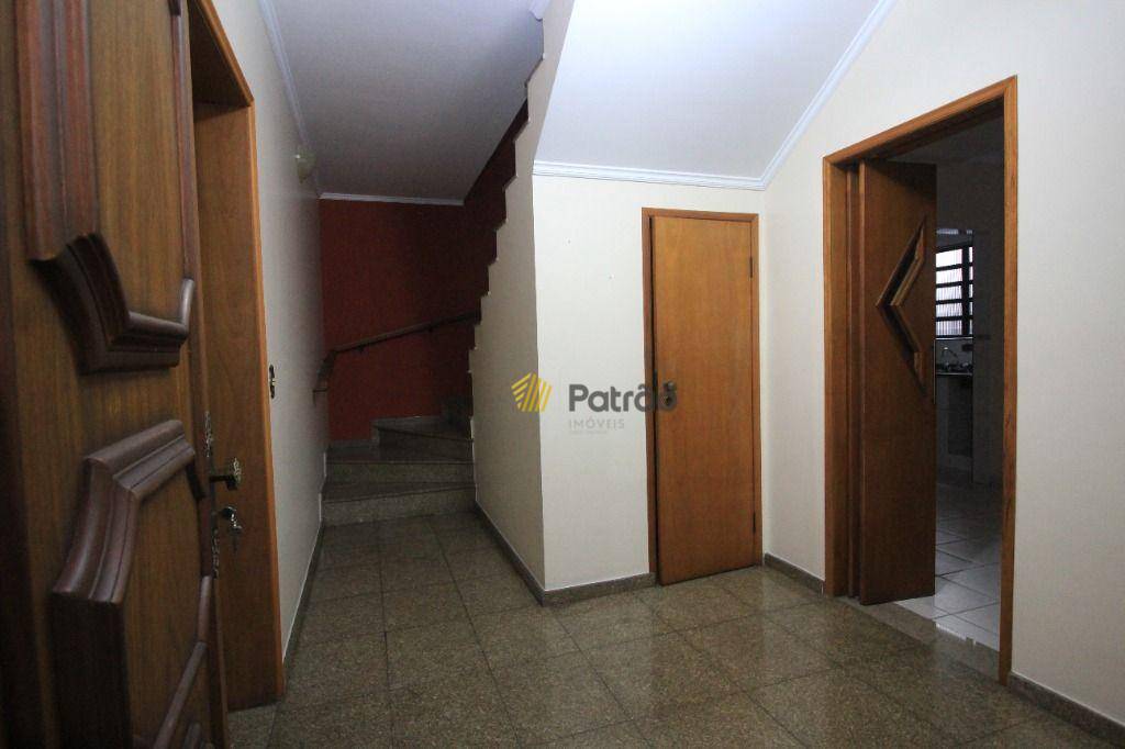 Sobrado à venda com 4 quartos, 344m² - Foto 27