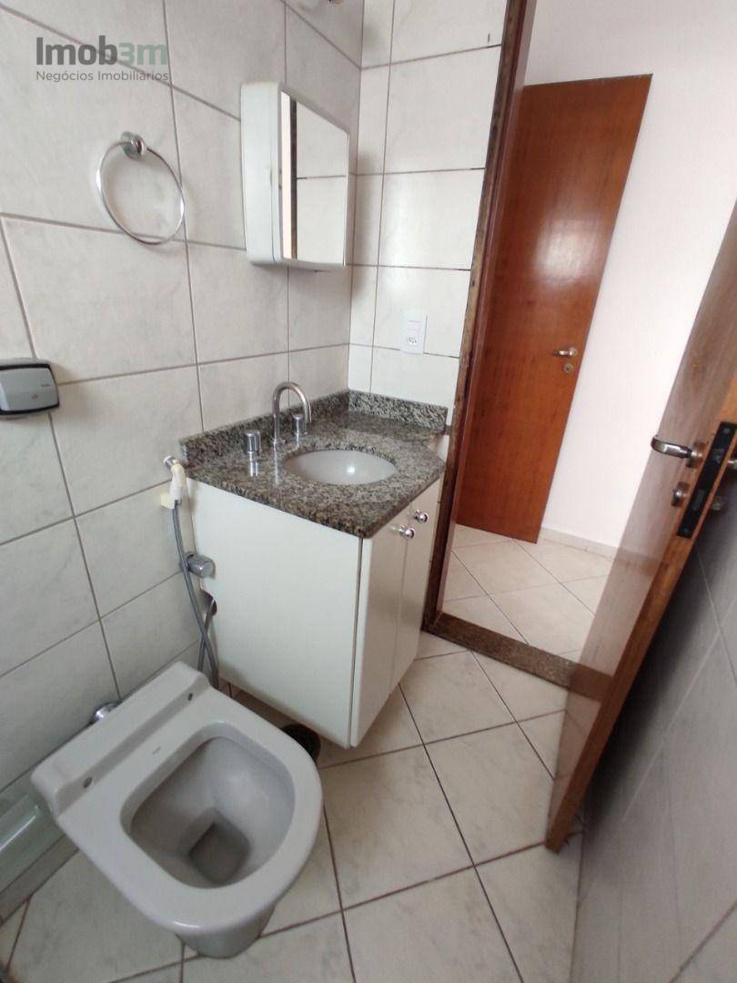 Apartamento à venda com 2 quartos, 65m² - Foto 14