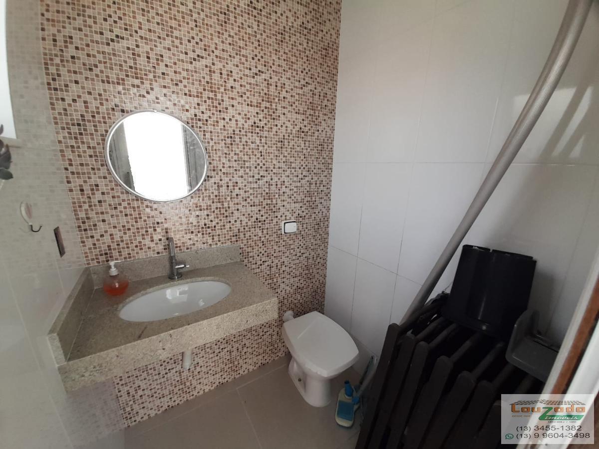 Sobrado à venda com 4 quartos, 250m² - Foto 5