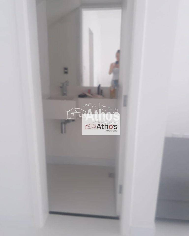 Sobrado à venda com 3 quartos, 120m² - Foto 11