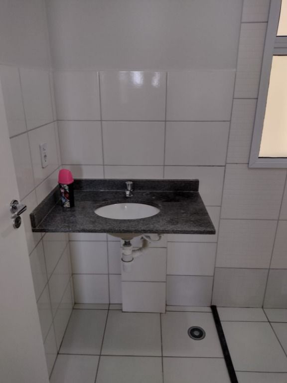 Apartamento à venda com 2 quartos, 55m² - Foto 28