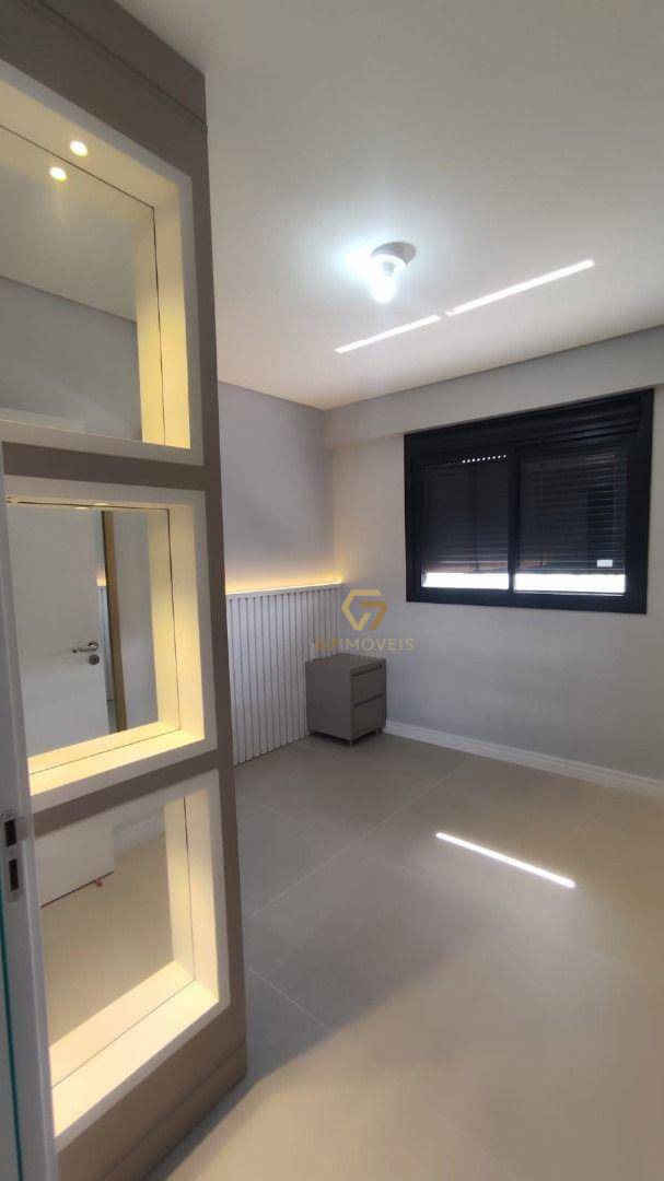 Apartamento à venda com 3 quartos, 150m² - Foto 13