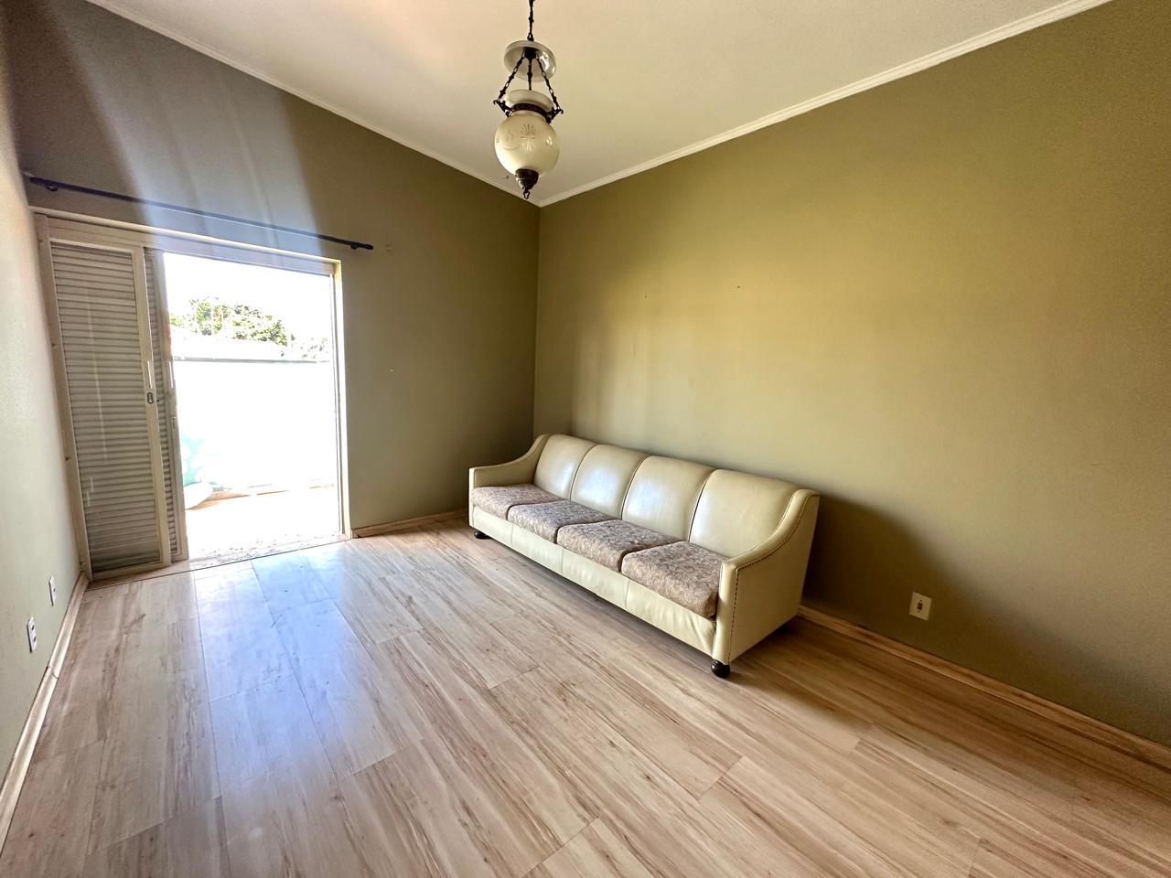 Casa à venda com 3 quartos, 360m² - Foto 14